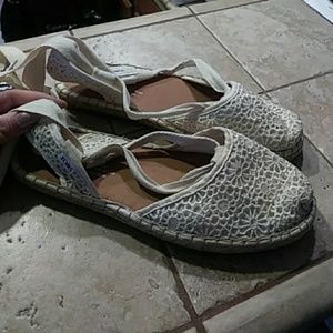 Tom's lace-up espadrilles